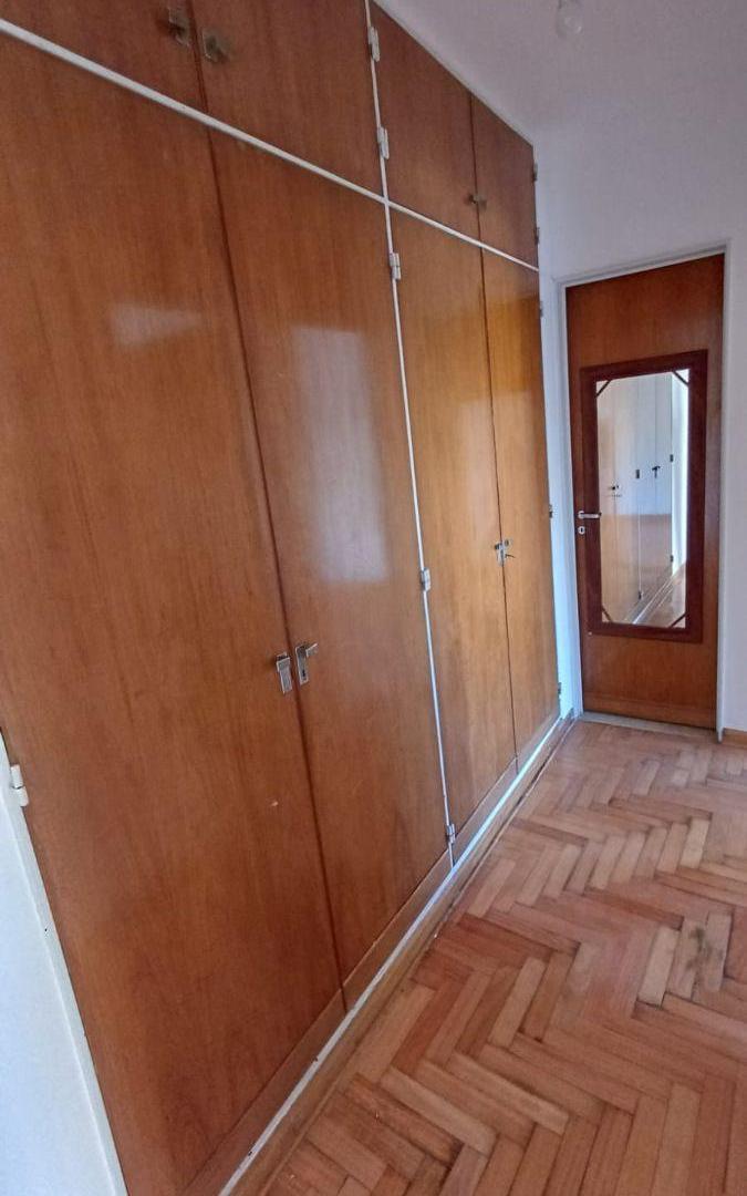 Foto de ALQUILER DEPTO 3 AMB EN VILLA DEL PARQUE , CON BALCON AL CONTRA FRENTE!, imagen 4