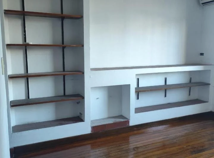 SE ALQUILA DEPARTAMENTO DE 3 DORMITORIOS EN AV.  7 Y 51 2