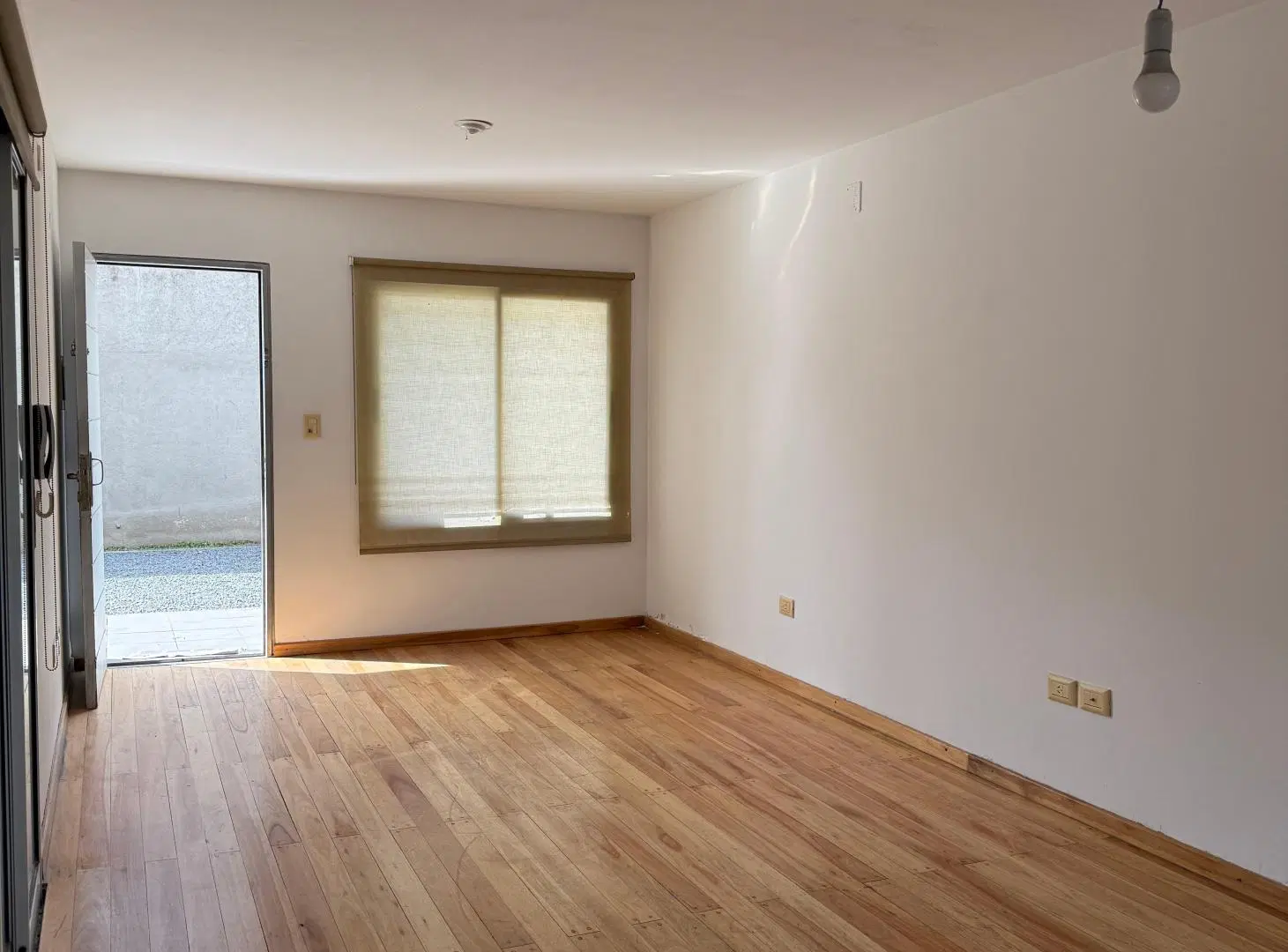 Duplex en alquiler 3 Dorm Juan Battle planas 5