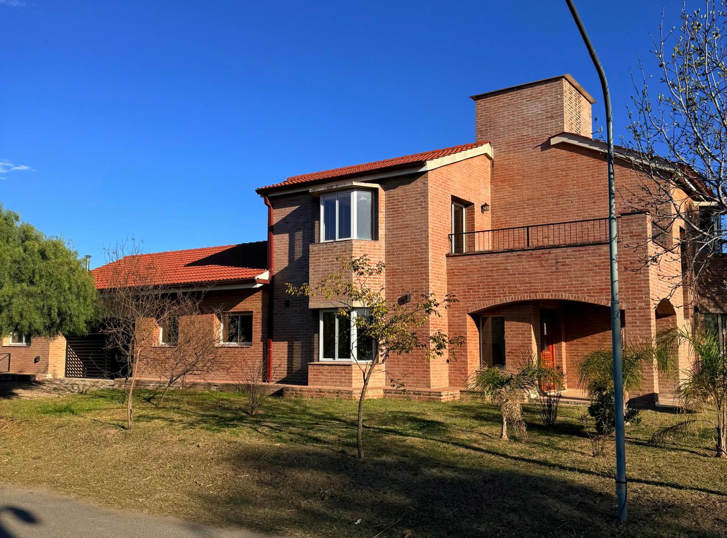 Propiedad en alquiler 3 dorm country San Isidro a estrenar