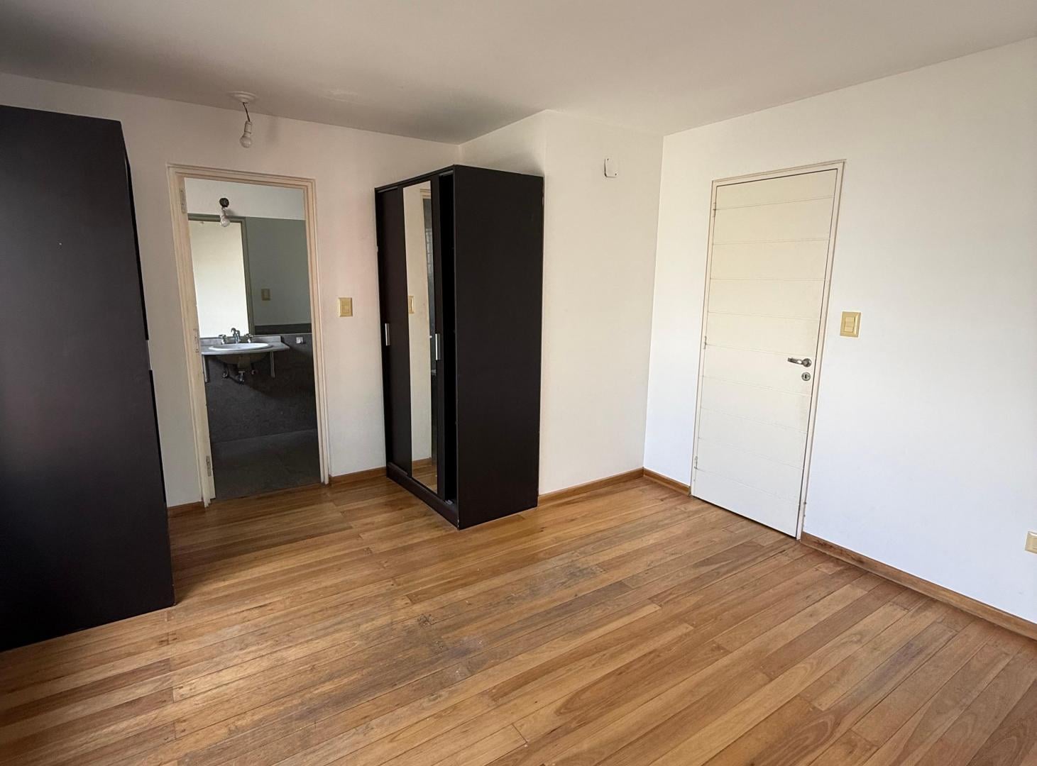 Foto de Duplex en venta 3 dormitorios Juan battle planas, imagen 5