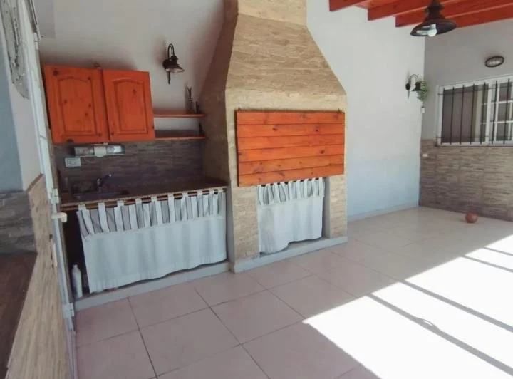 Casa en  Venta - Granadero Baigorria 4