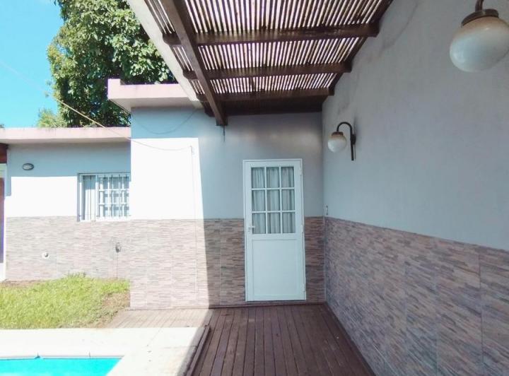 Casa en  Venta - Granadero Baigorria 1
