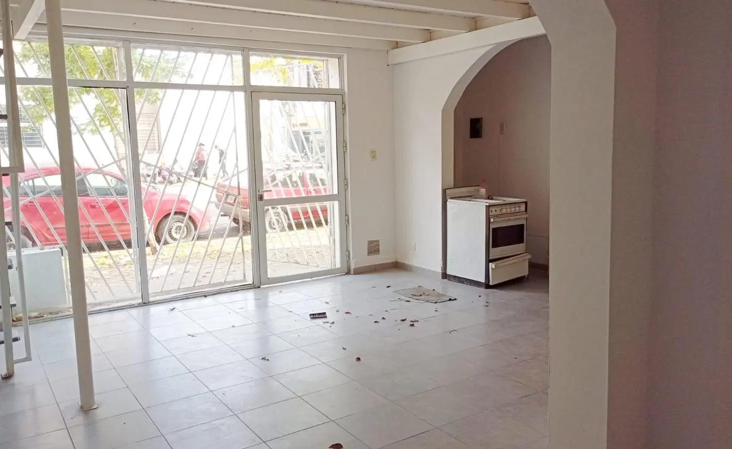 ALQUILER LOCAL COMERCIAL - PICHINCHA 1