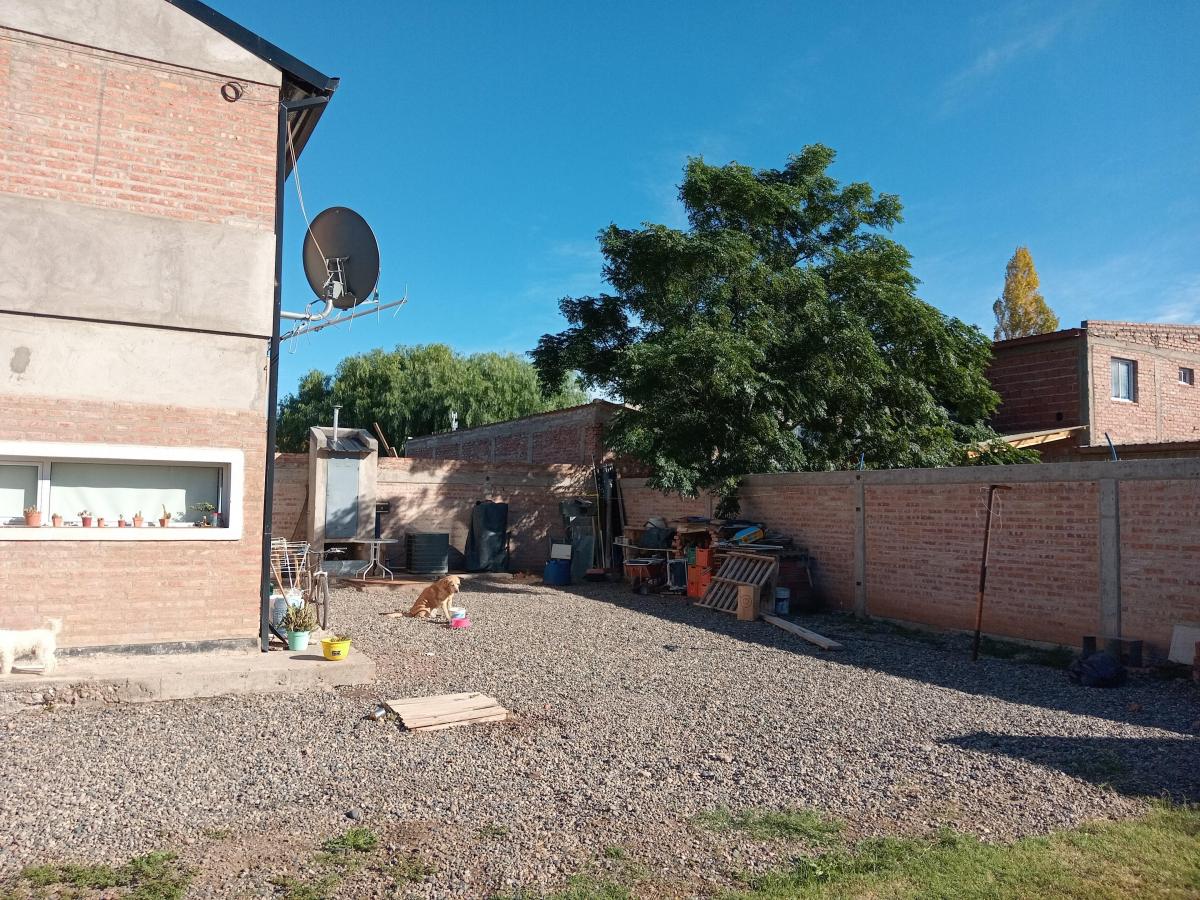 Casa en Plottier B° Conea 4