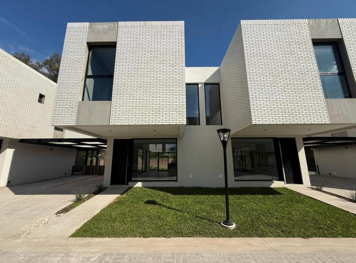 Departamento en Alquiler en Bosques de Champagnat 1