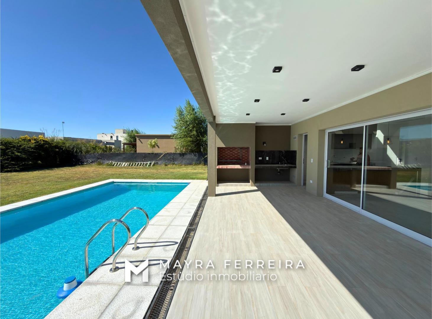 Casa en venta - Barrio la Alameda Canning