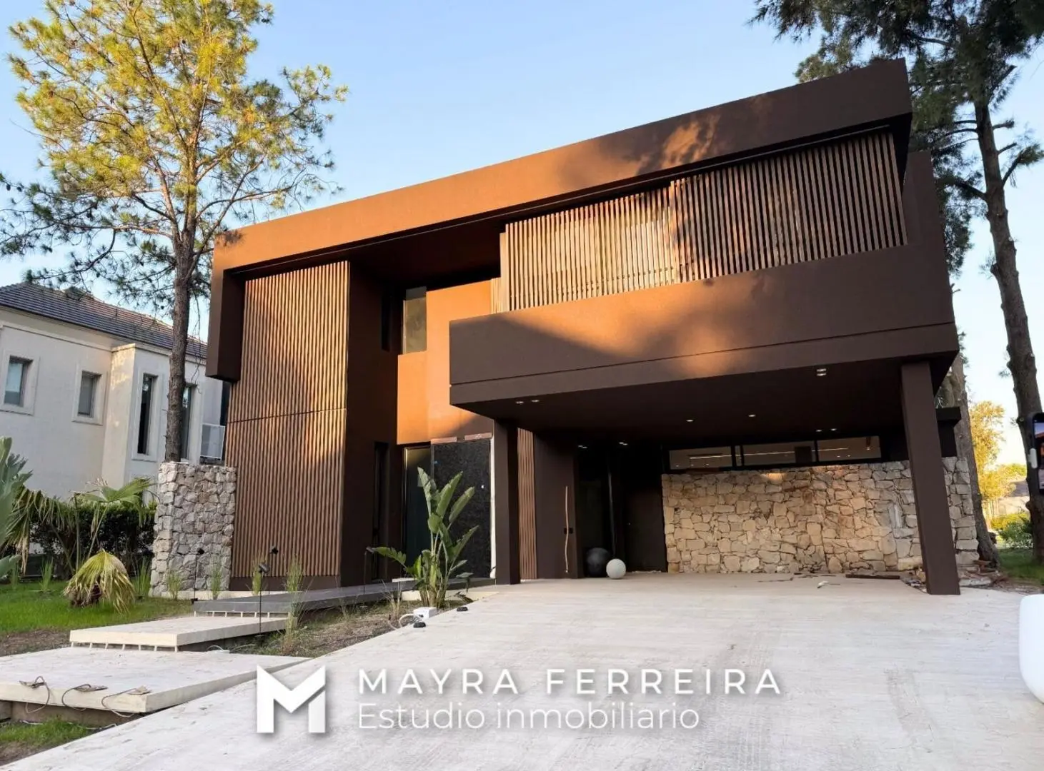 Casa en venta 6 ambientes Saint Thomas Este-Oeste 4