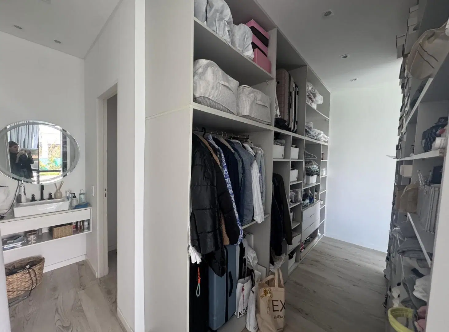 Casa Minimalista en una planta en Barrio San Felipe 4