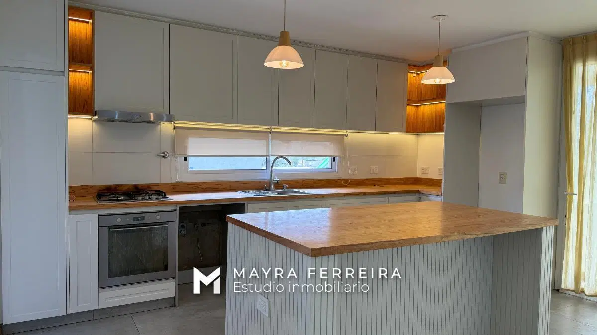 Casa 5 ambientes en venta, Fincas del Alba, con escritura. 2
