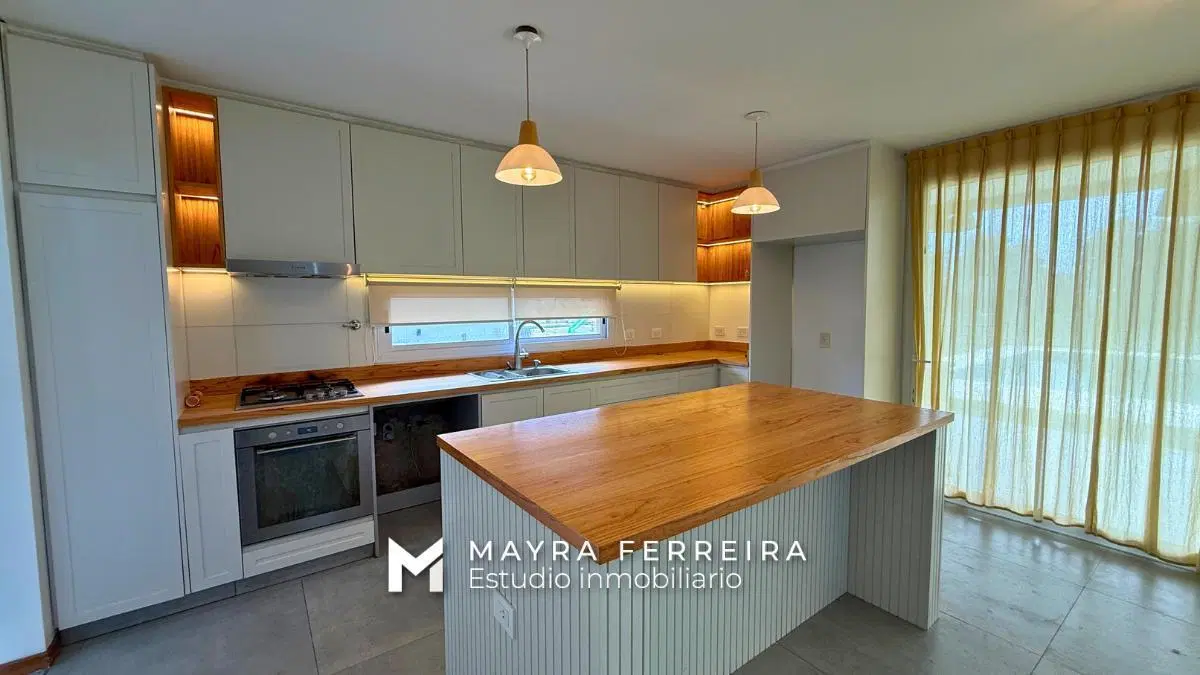 Casa 5 ambientes en venta, Fincas del Alba, con escritura. 1