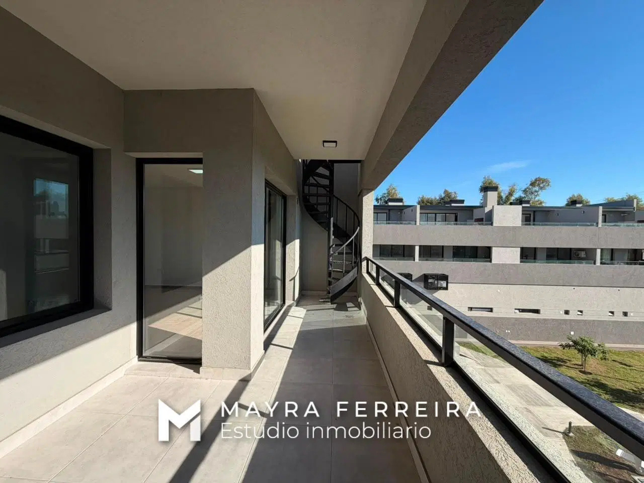 Departamento 2 ambientes Alquiler con Terraza  y Balcón Ayres del Sur 3
