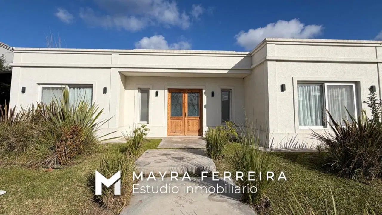 Casa en venta en La Alameda, 5 ambientes en canning 8