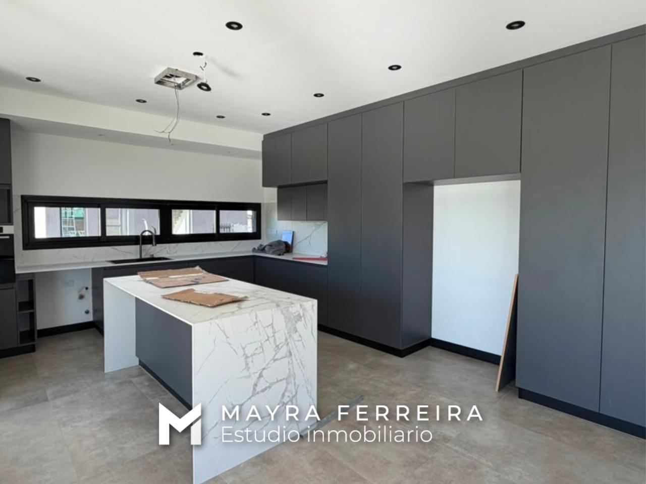 Foto de Casa en Venta Canning Chico, imagen 1