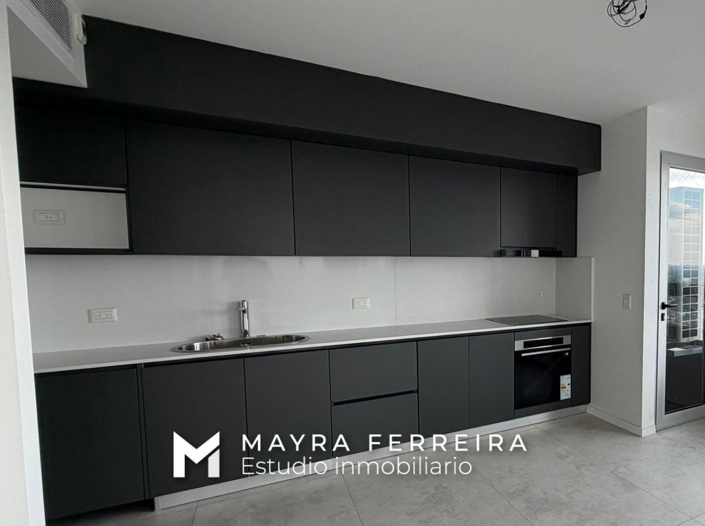 Foto de Venta Departamento 4 ambientes en Lomas De Zamora, Edificio Platinivm, imagen 2