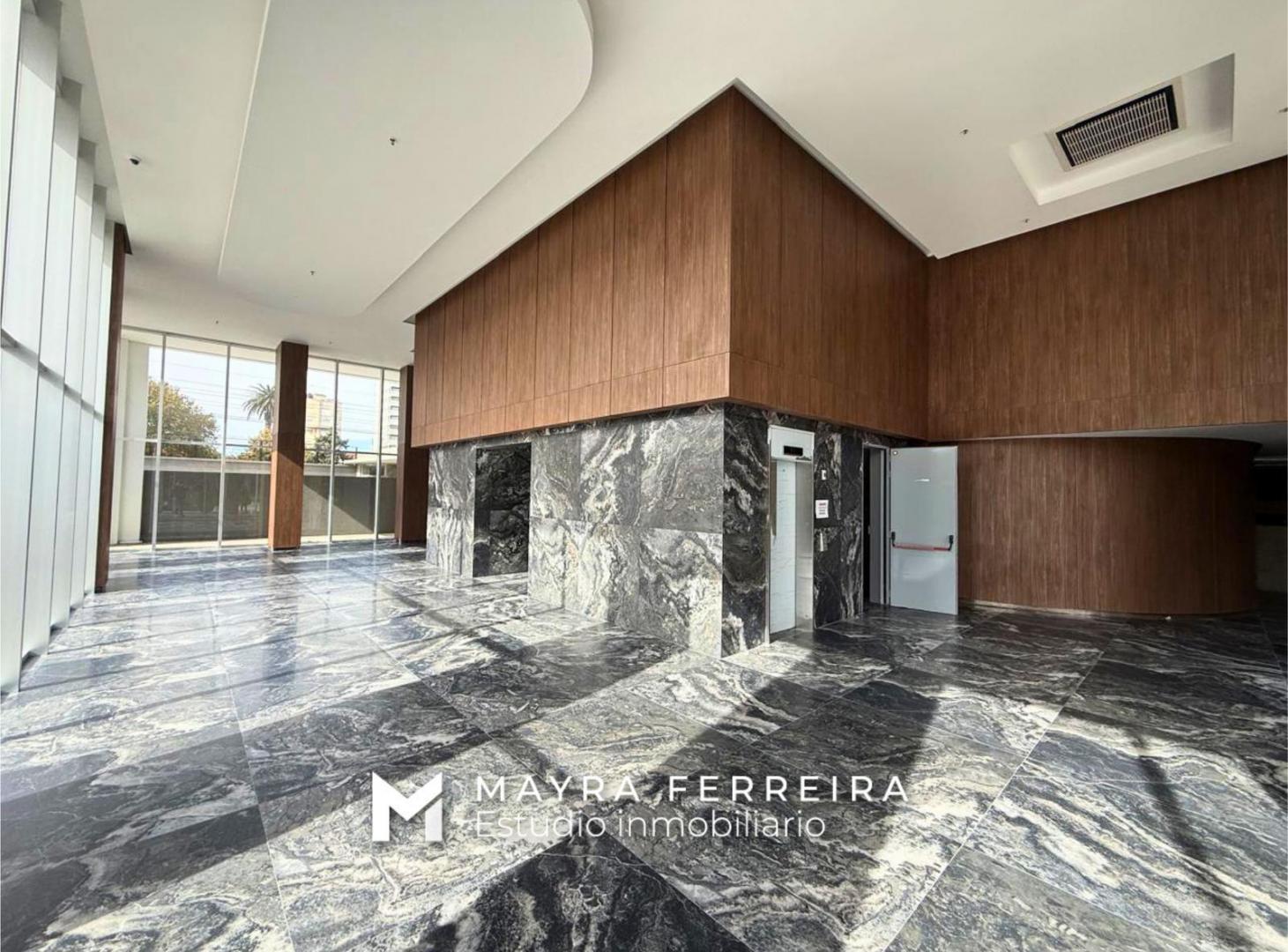 Foto de Venta Departamento 4 ambientes en Lomas De Zamora, Edificio Platinivm, imagen 1