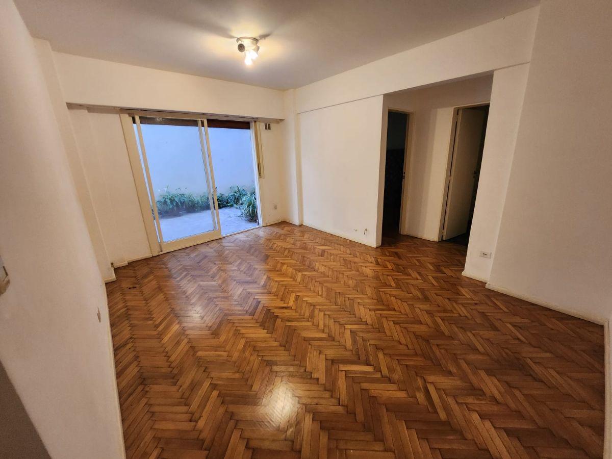 VENTA DEPARTAMENTO 2 AMBIENTES EN RECOLETA, PATIO 20 m.