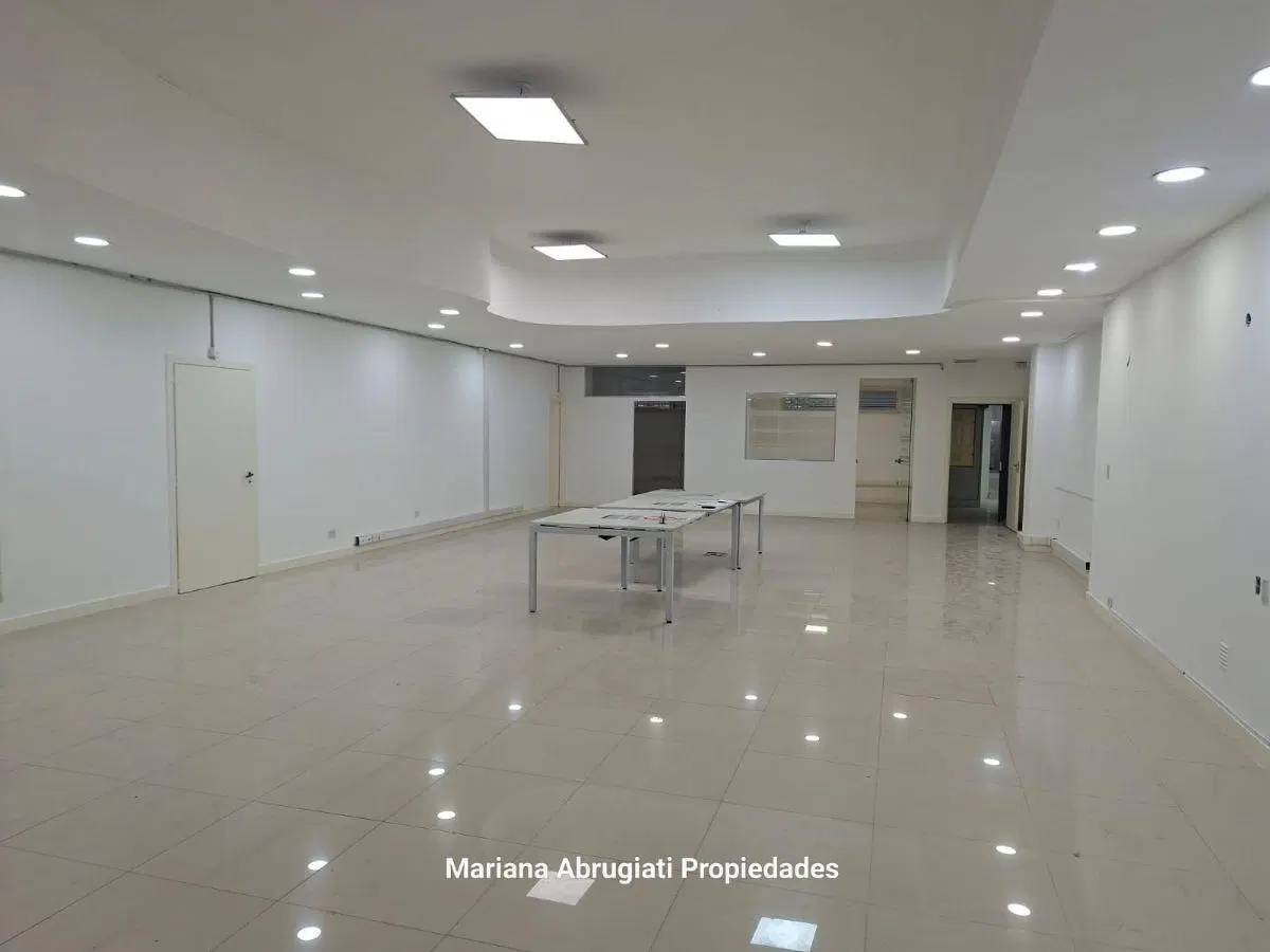 VENTA LOCAL, 2 OFICINAS, MONTACARGA, ENTREPISO Y SUBSUELO. 621 M2 5