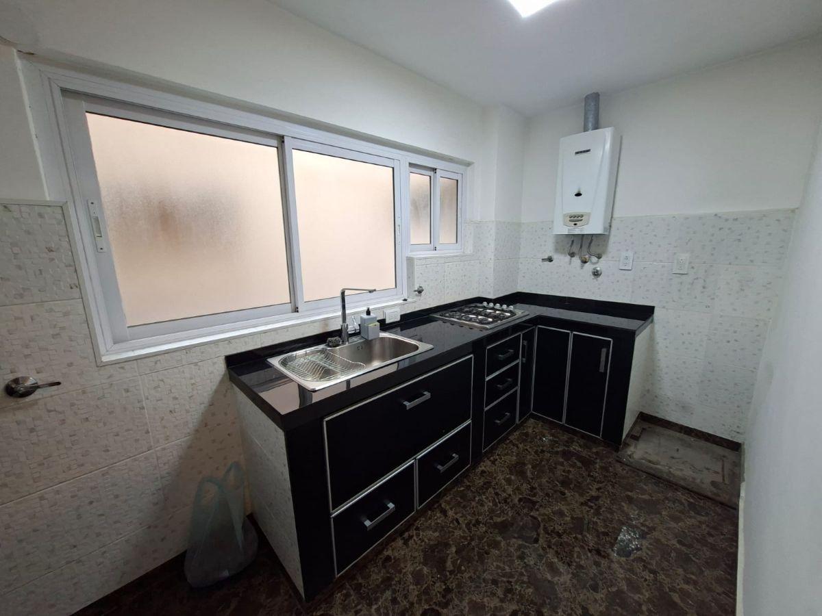 Foto de ALQUILER DEPARTAMENTO 2 AMBIENTES TOTALMENTE RENOVADO en VELEZ, imagen 5