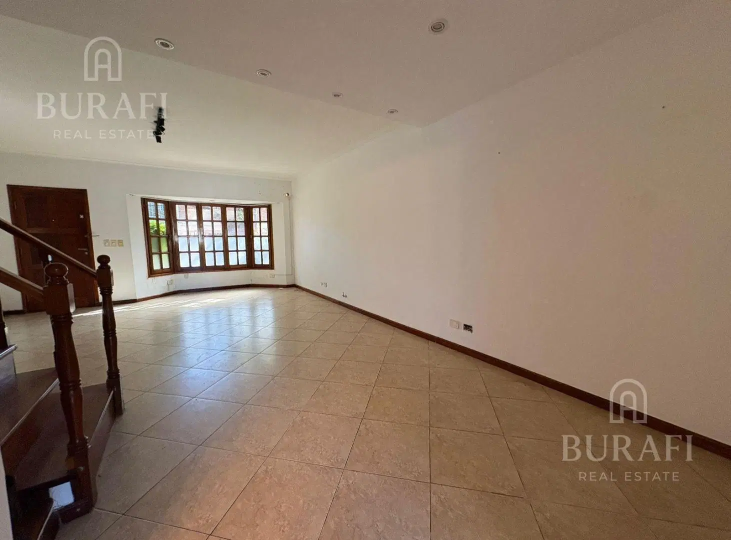Triplex en venta en Olivos – Vicente López Espacios amplios, cochera para dos autos 5