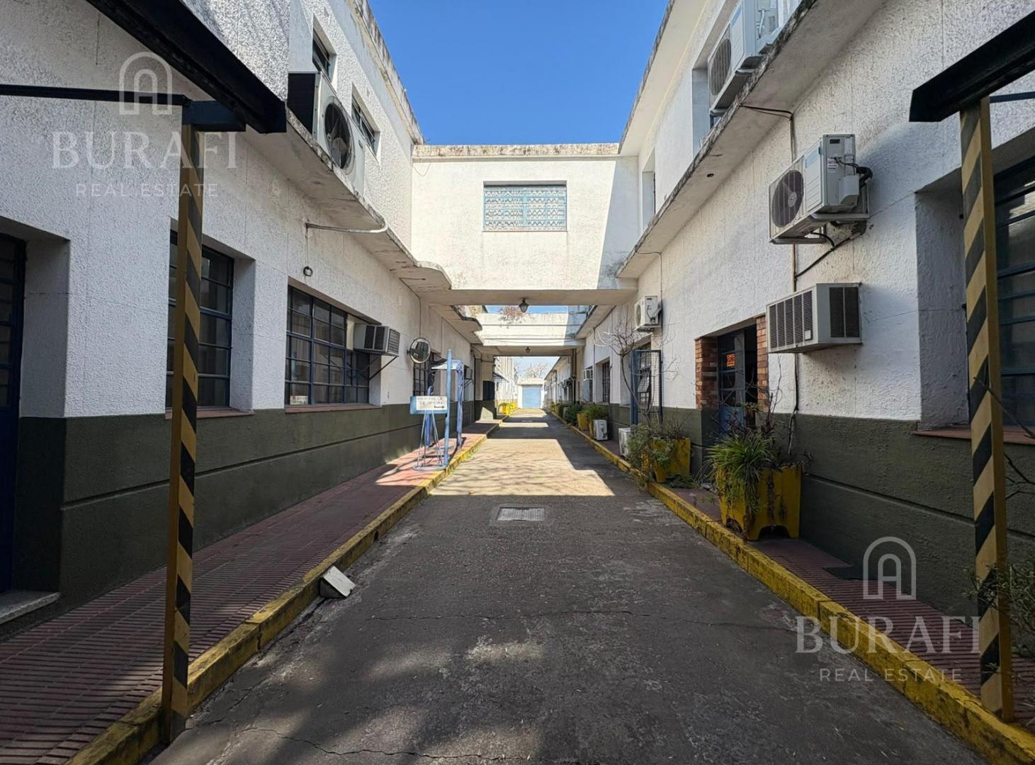 Foto de PLANTA INDUSTRIAL DE 7.000 M² CON SALIDA A 3 CALLES VILLA DEVOTO, imagen 4