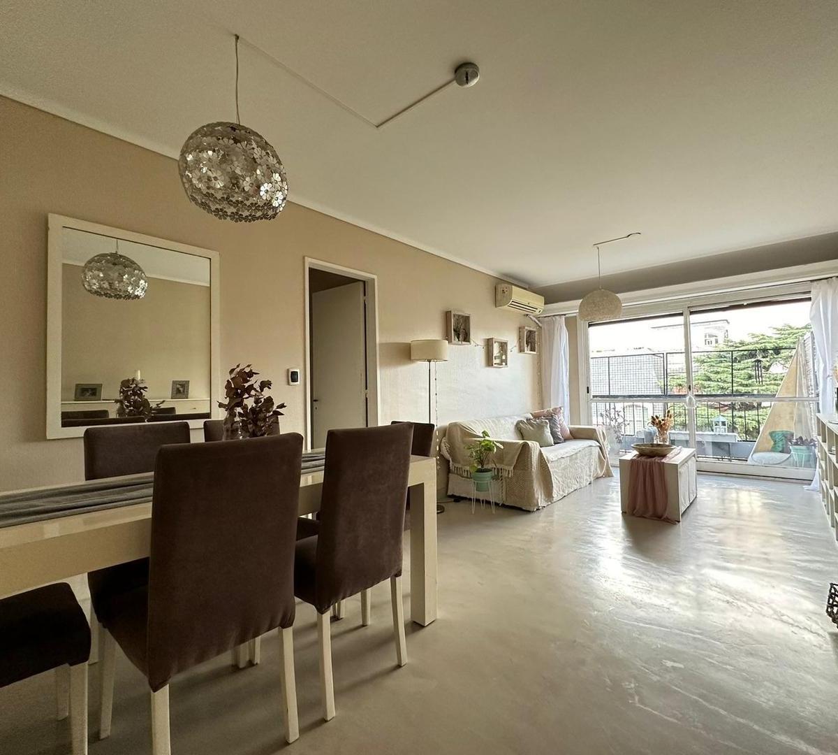 Venta Departamento 4 Amb con Balcón, Villa del Parque 4
