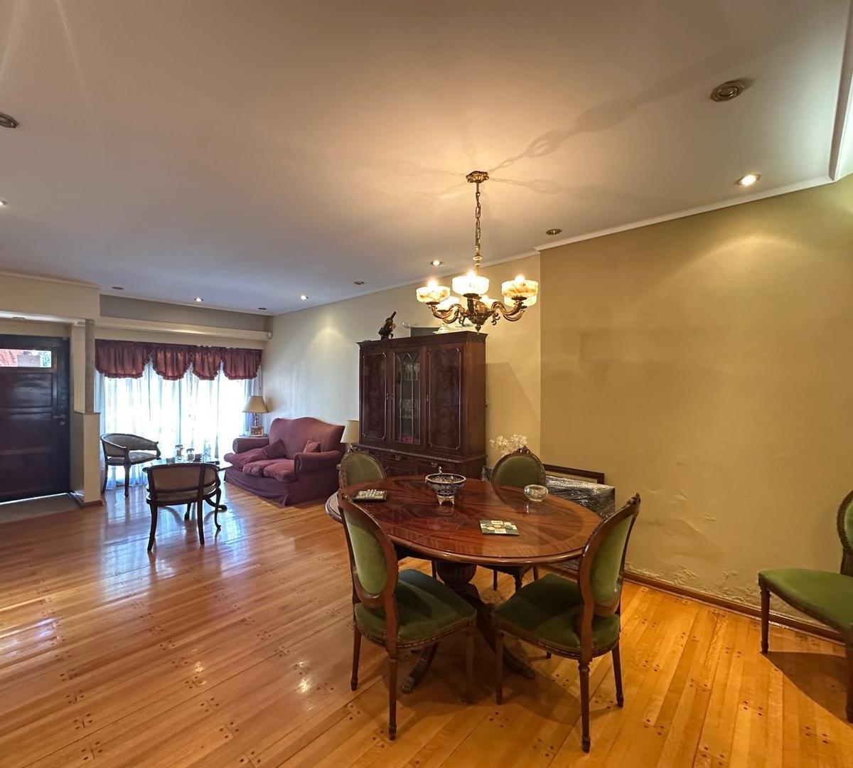 Venta Casa 5 Amb, Villa Devoto - 2 Cocheras - Piscina 2