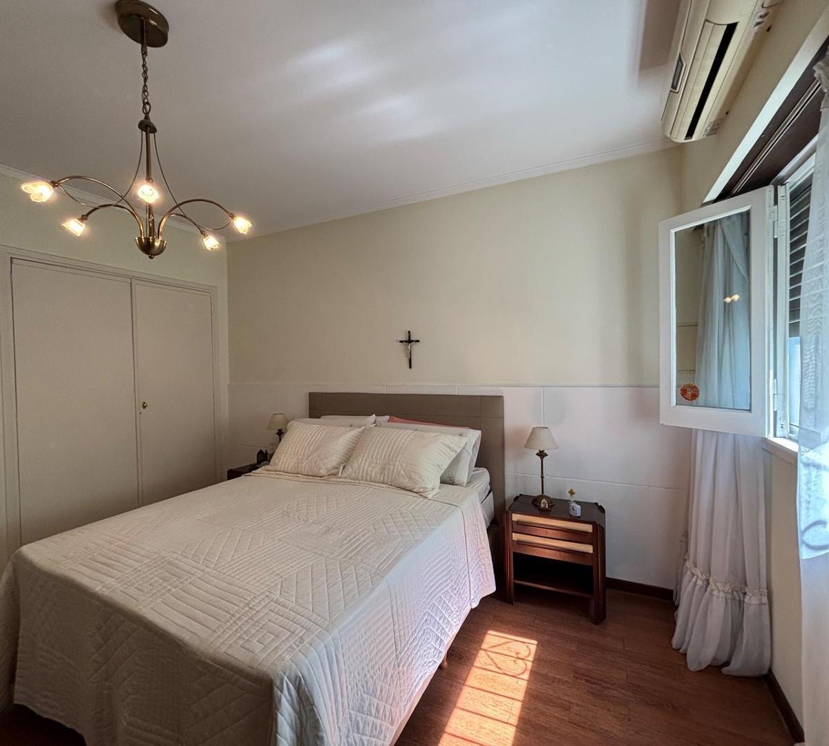 Venta Casa Lote 8.66 X 44 en Flores, Cercanía Polo Comercial 3
