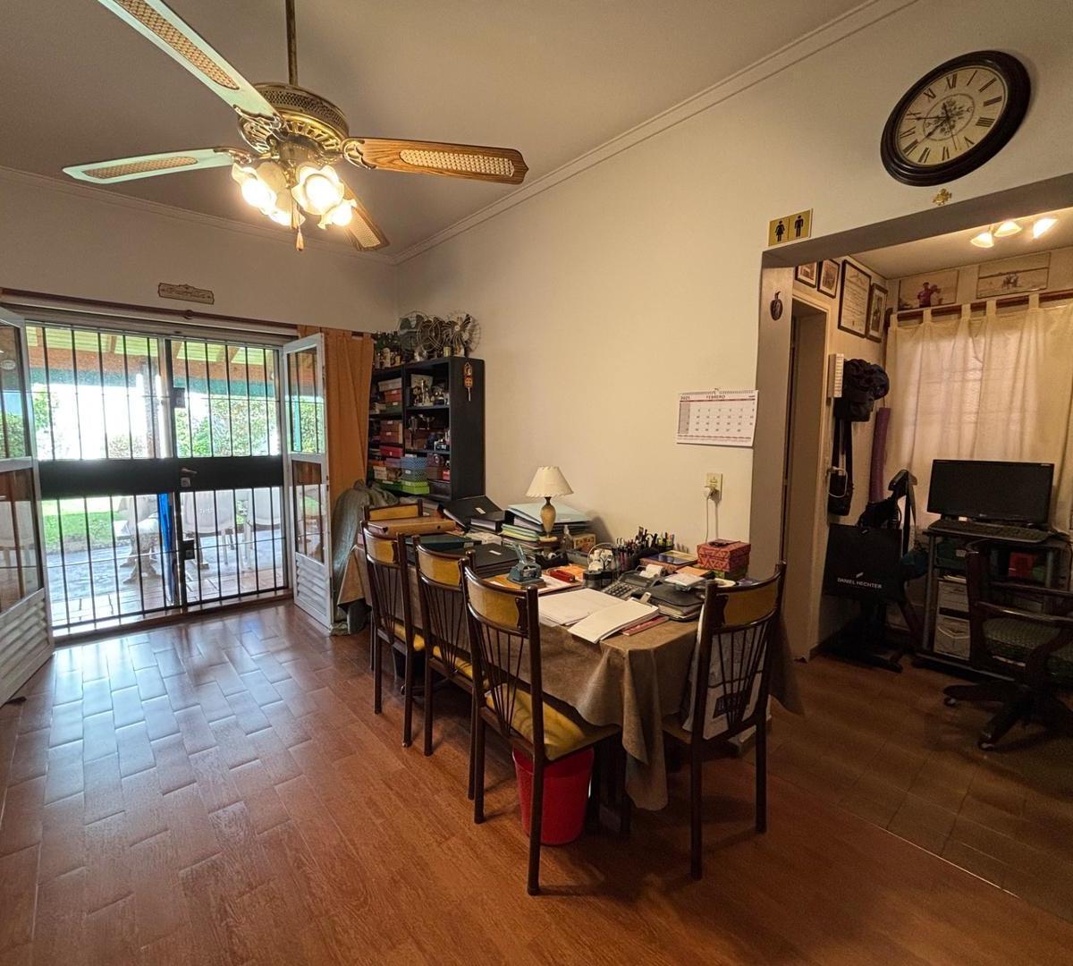 Venta Casa Lote 8.66 X 44 en Flores, Cercanía Polo Comercial 1