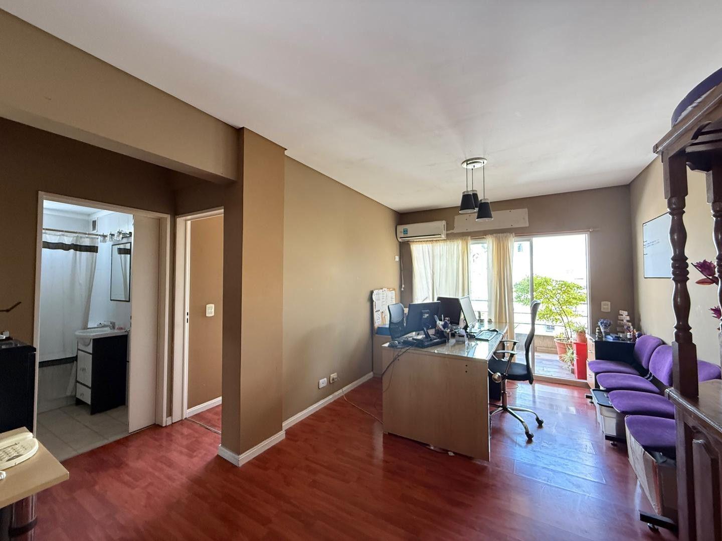 Venta Depto 2 Amb con 2 Balcones y Cochera -Villa Santa Rita
