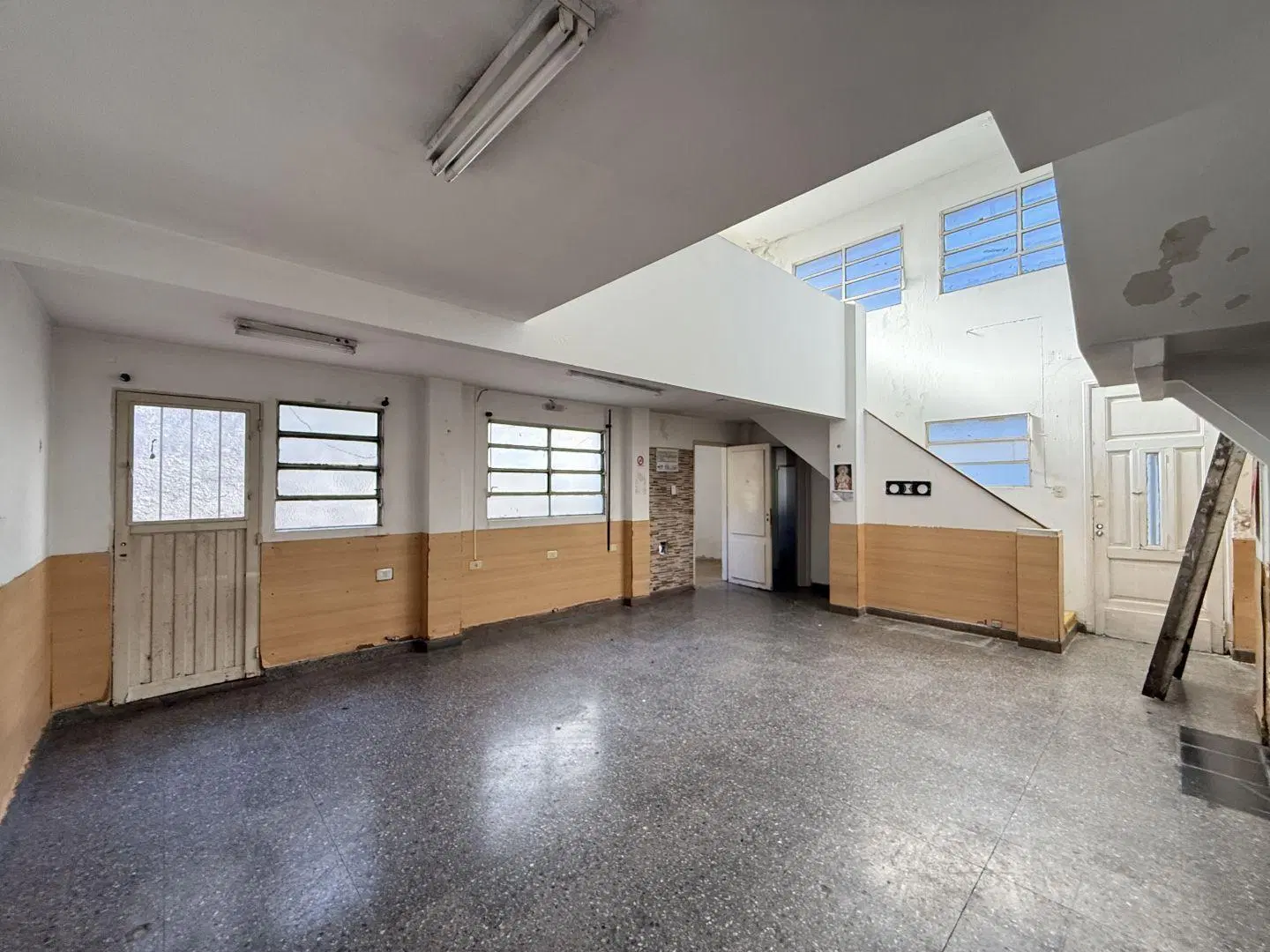 Venta Local Lote Propio 6 Ambientes con Patio y Terraza - Villa Devoto 4