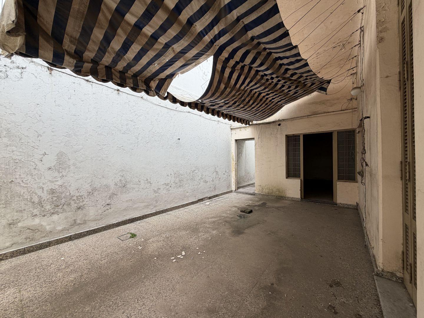 Foto de Venta Lote Propio 8,66 x 26,55m - Monte Castro, Capital Federal, imagen 2