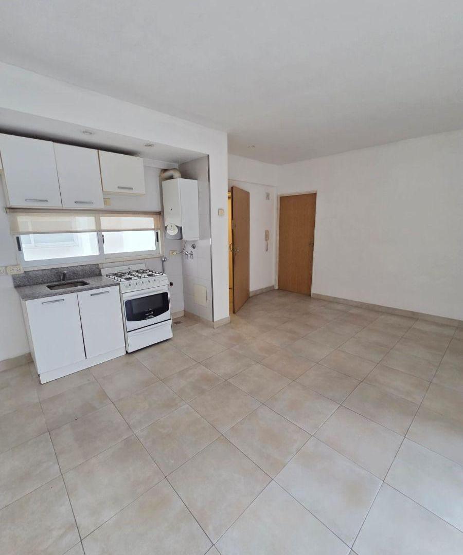 Foto de Departamento de 2 Ambientes con 1 dormitorio en alquiler en Colegiales, imagen 5