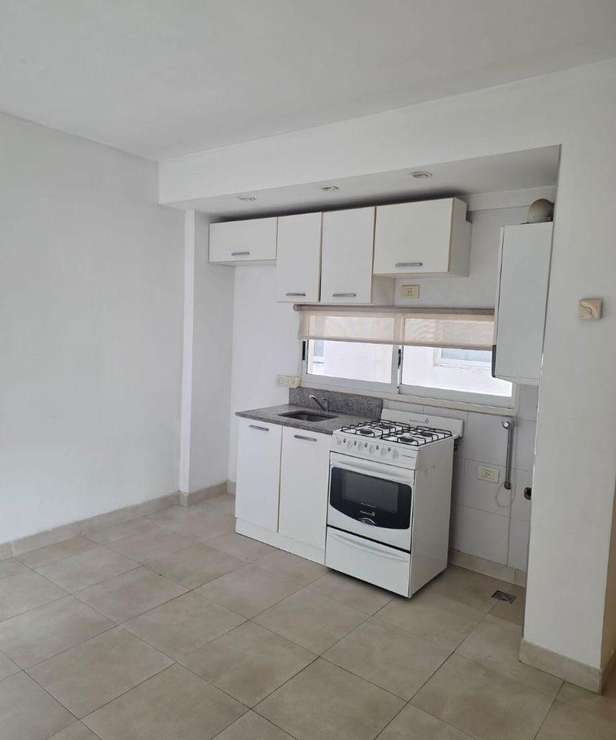 Foto de Departamento de 2 Ambientes con 1 dormitorio en alquiler en Colegiales, imagen 3