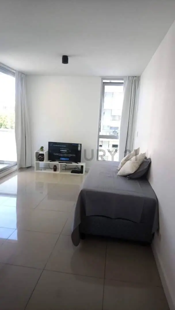VENTA DEPARTAMENTO MONOAMBIENTE EN MONSERRAT 5
