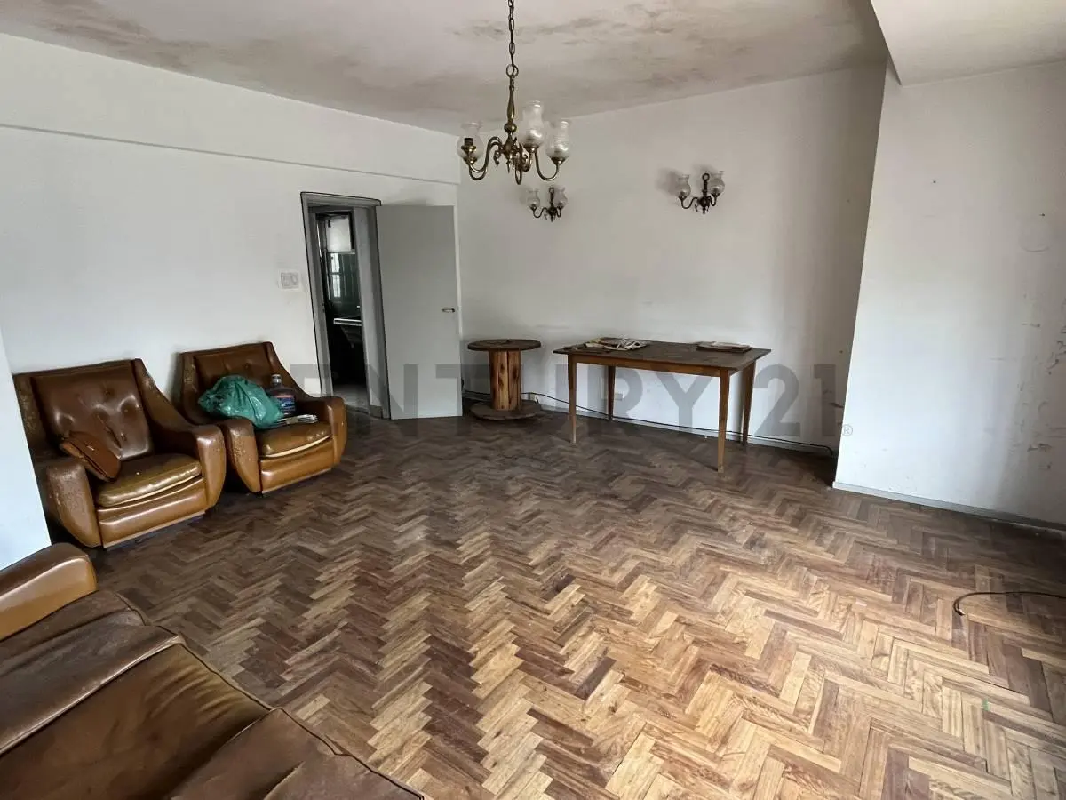 PH 4 ambientes entrada independiente con Terraza y Doble Cochera - Lanús Oeste 2