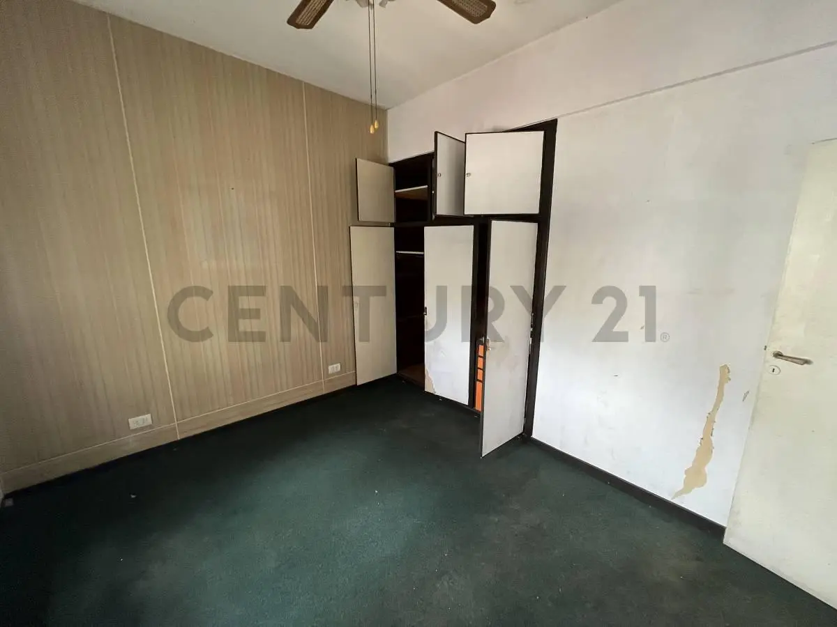 PH 4 ambientes entrada independiente con Terraza y Doble Cochera - Lanús Oeste 4