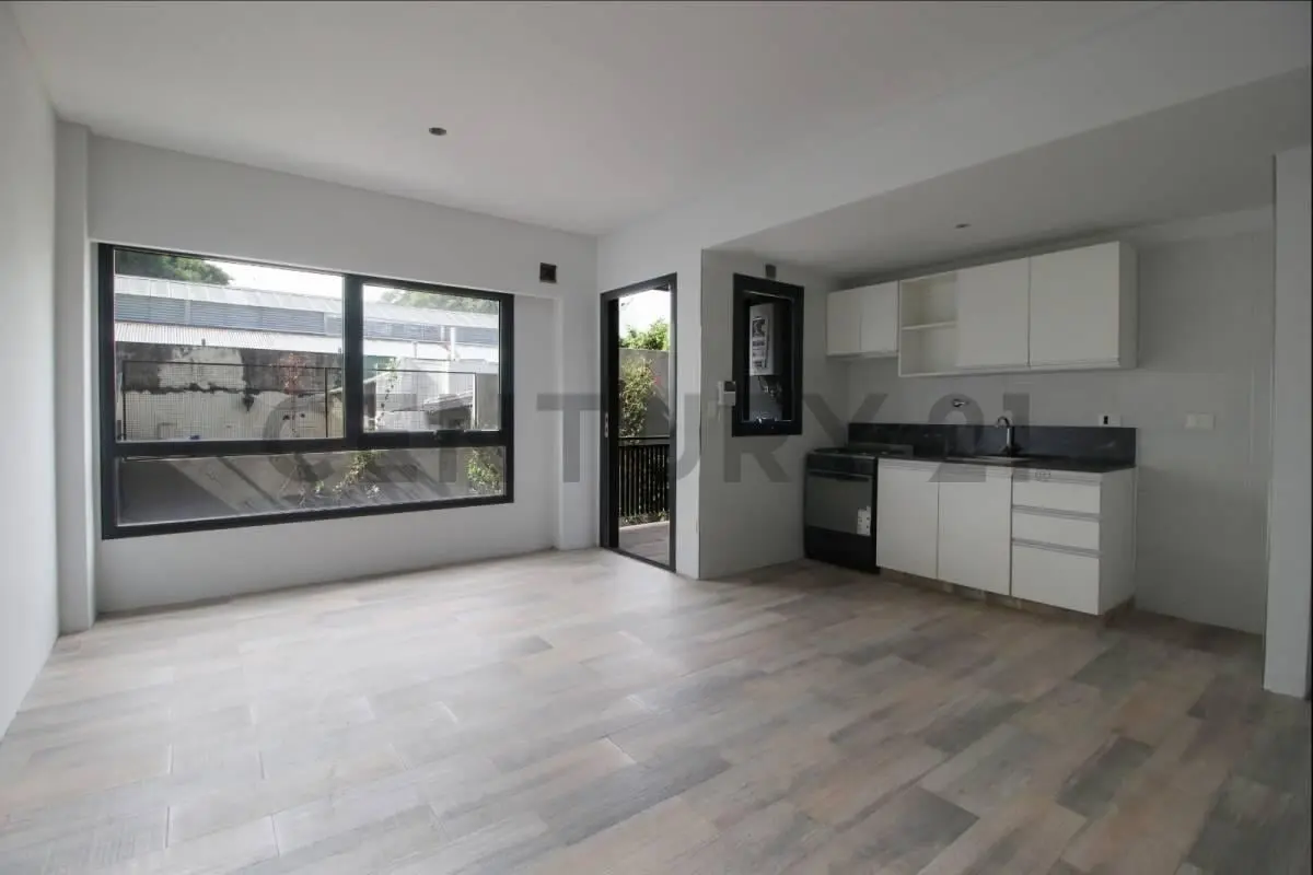 VENTA DE 2 AMBIENTES CON GRAN PATIO Y AMENITIES 3