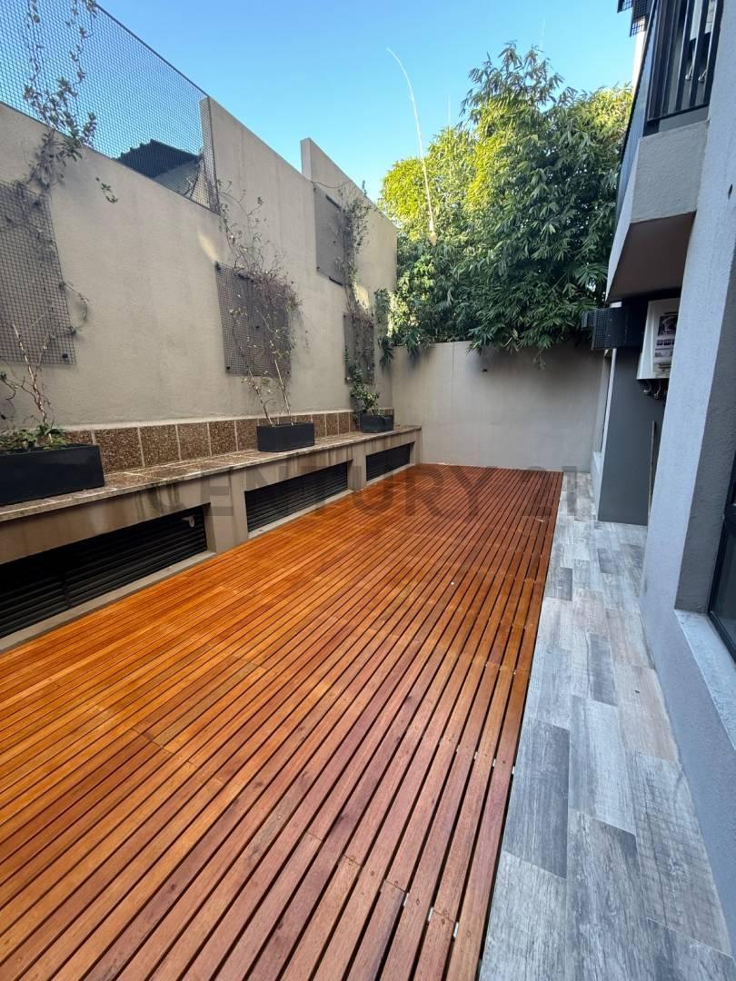 VENTA DE 2 AMBIENTES CON GRAN PATIO Y AMENITIES