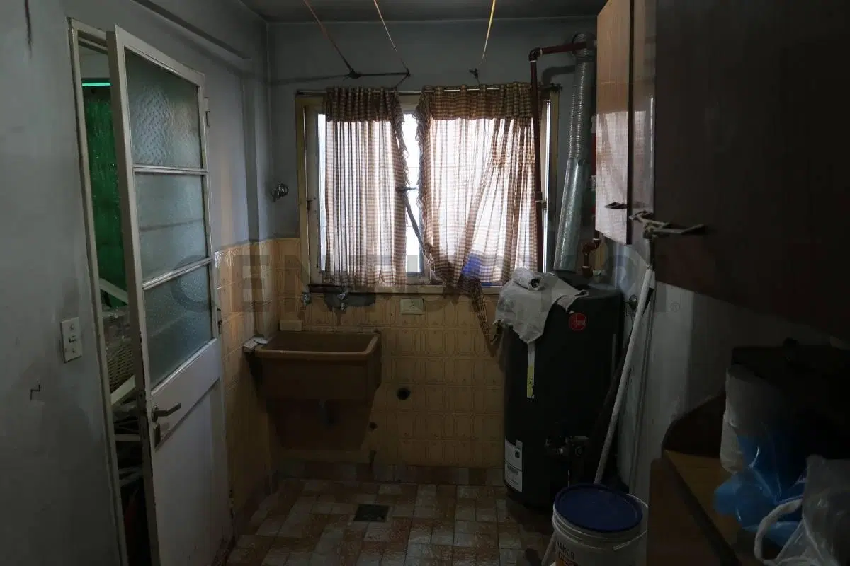 TRIPLEX 3 AMBIENTES con Garage y Patio EN VENTA  - SAN ANDRÉS, San Martín 4