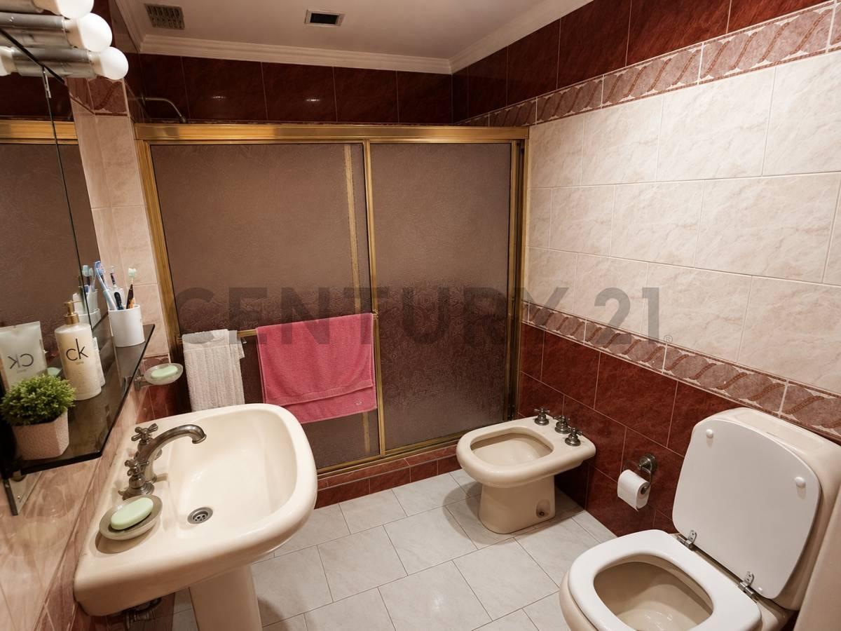 Foto de CASA 4 AMB EN VENTA. SANTA RITA, imagen 5