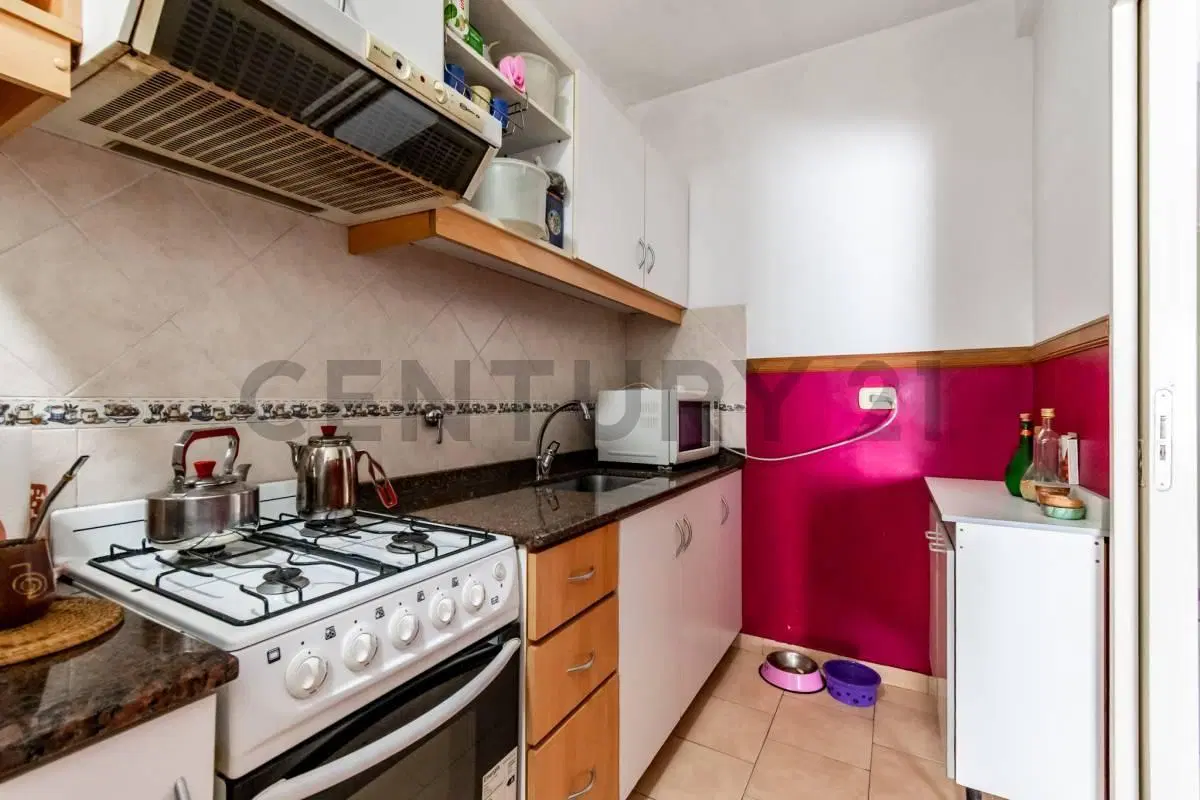 PH 3 Ambientes primer piso por escalera con Escritorio y Terraza Propia | Súper Luminoso | Villa Dev 3