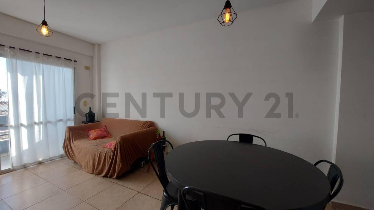 VENTA DEPARTAMENTO 3 AMBIENTES CON COCHERA EN VILLA PUEYRREDON
