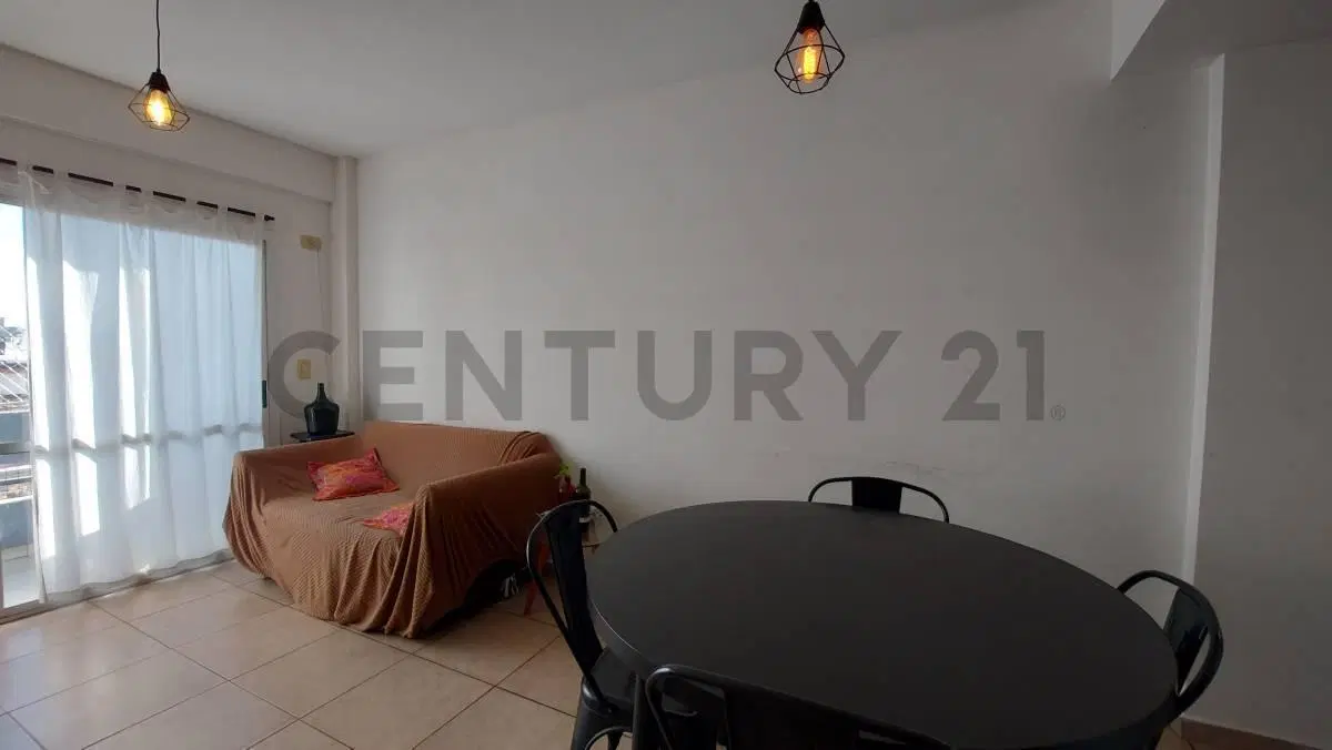VENTA DEPARTAMENTO 3 AMBIENTES CON COCHERA EN VILLA PUEYRREDON 2