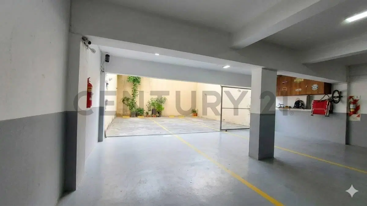 VENTA DEPARTAMENTO 3 AMBIENTES CON COCHERA EN VILLA PUEYRREDON 5