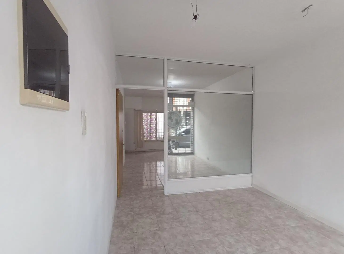ALQUILER LOCAL COMERCIAL en CASEROS (APTO PROFESIONAL) 3
