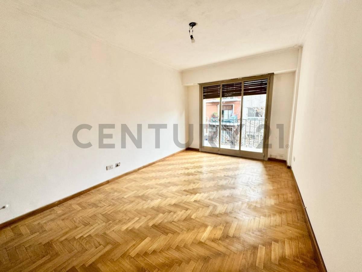 VENTA DEPARTAMENTO 2 AMBIENTES EN BALVANERA - CABA