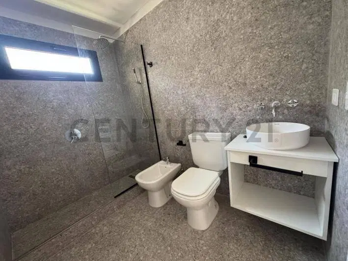 VENTA DEPARTAMENTO 2 AMBIENTES A ESTRENAR CON BALCON - VILLA DEVOTO 4