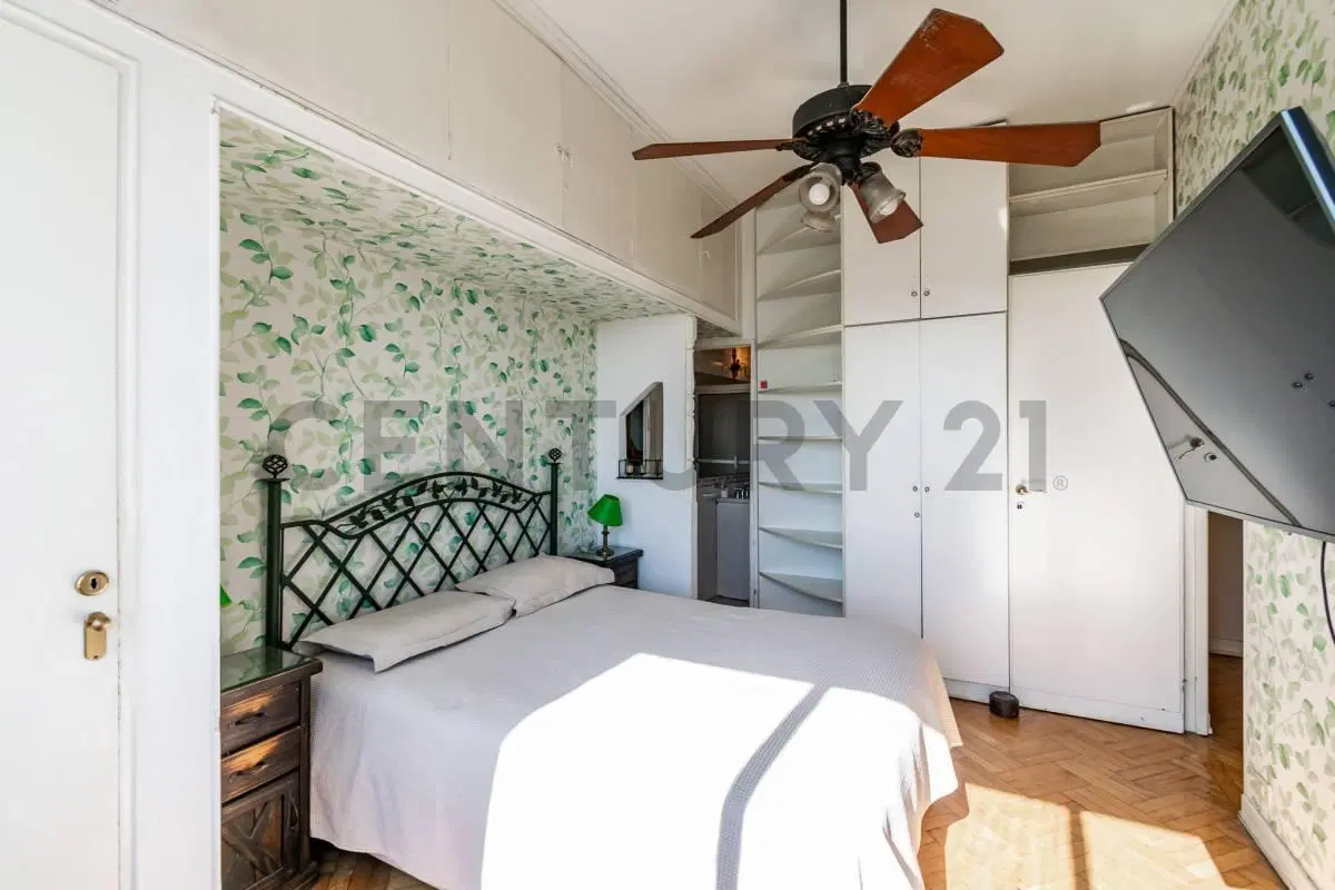 VENTA DEPARTAMENTO 4 AMBIENTES + DEPENDENCIA RECOLETA 4