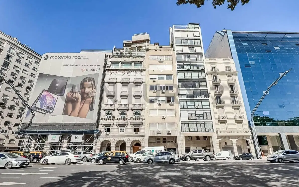 VENTA DEPARTAMENTO 4 AMBIENTES + DEPENDENCIA RECOLETA 2